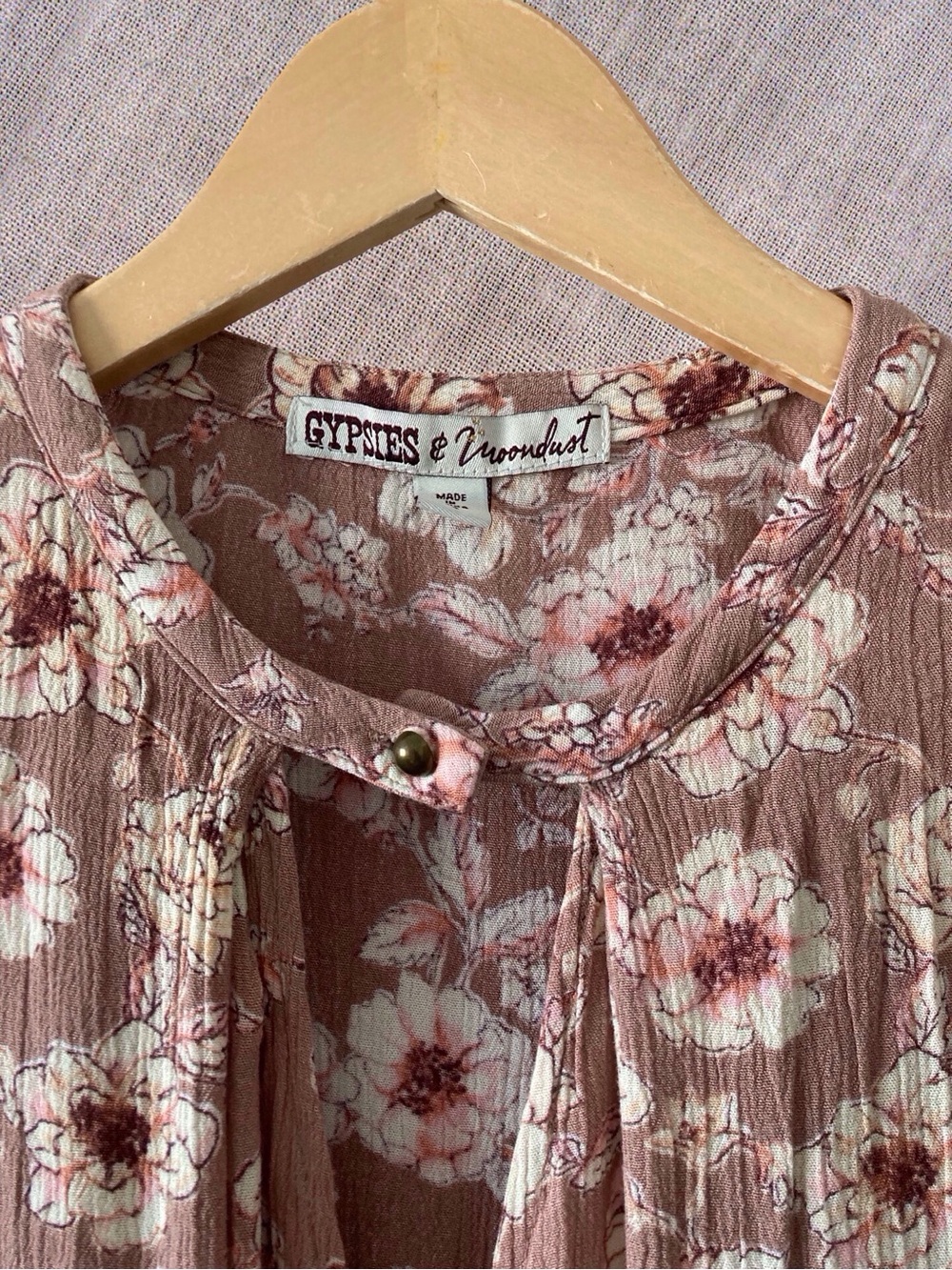 Gypsies & Moondust Floral Crinkle Sleeveless V-Neck Tank Top Brown Pink Large - Picture 8 of 10